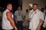 Sanjay Dutt meets Sheru Classic bodybuilding contestants on 22nd Sept 2011 (5).JPG