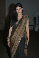 Shruti Hassan attends 7th Sense Movie Audio Function on 23rd September 2011 (122).jpg