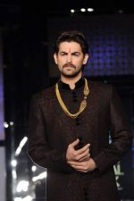 Neil Mukesh walk the ramp for vikram phadnis Show at Amby Valley India Bridal Week day 1 on 24th Sept 2011 (120).JPG