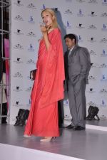 Paris Hilton unveils her personal Bag Line in JW Marriott on 24th Sept 2011 (60).JPG