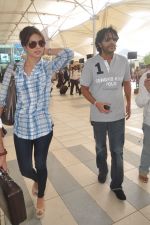 Priyanka Chopra, Chunky Pandey arrive back from Gima Awards in Domestic Airport, Mumbai on 24th Sept 2011 (54).JPG