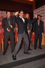 Shahrukh Khan at Western Union-Ra.One media meet in Grand Hyatt, Mumbai on 24th Sept 2011 (26).JPG