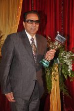 Dharmendra at ITA Awards on 25th Sept 2011 (118).JPG