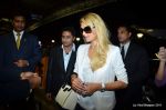 Paris Hilton leaves India in Intrernational Airport, Mumbai on 26th Sept 2011 (84).JPG