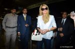 Paris Hilton leaves India in Intrernational Airport, Mumbai on 26th Sept 2011 (87).JPG