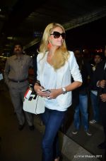 Paris Hilton leaves India in Intrernational Airport, Mumbai on 26th Sept 2011 (89).JPG