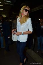 Paris Hilton leaves India in Intrernational Airport, Mumbai on 26th Sept 2011 (90).JPG