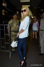Paris Hilton leaves India in Intrernational Airport, Mumbai on 26th Sept 2011 (95).JPG