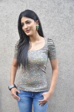 Shruti Hassan Casual Shoot during  2011 Airtel Youth Star Hunt Launch in AP on 24th September 2011 (2).jpg