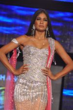 at Blenders Pride Fashion Tour 2011 Day 2 on 24th Sept 2011 (152).jpg