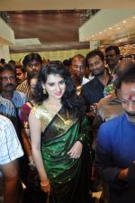 Archana at CMR Shopping Mall Launch on 28th September 2011 (107).jpg