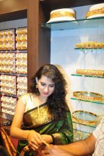 Archana at CMR Shopping Mall Launch on 28th September 2011 (110).jpg