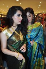 Archana, Poonam Kaur at CMR Shopping Mall Launch on 28th September 2011 (50).jpg