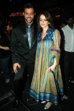 Hrithik Roshan, Suzanne Roshan at the Finale of Just Dance in Filmcity, Mumbai on 29th Sept 2011 (27).JPG