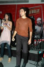 Imran Khan at Delhi Belly DVD launch in Landmark, Mumbai on 29th Sept 2011 (51).JPG