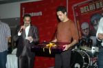 Imran Khan at Delhi Belly DVD launch in Landmark, Mumbai on 29th Sept 2011 (67).JPG