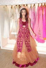 Ira Dubey at opening of Amber by Ecru Luxury a pret label by Ankur Batra in Kemps Corner on 29th Sept 2011 (38).JPG