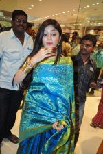 Poonam Kaur at CMR Shopping Mall Launch on 28th September 2011 (4).jpg