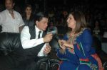 Shahrukh Khan, Farah Khan at the Finale of Just Dance in Filmcity, Mumbai on 29th Sept 2011 (64).JPG