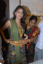 Sneha Ullal Launches Kuber Jewellery on 29th September 2011 (74).jpg