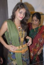 Sneha Ullal Launches Kuber Jewellery on 29th September 2011 (75).jpg