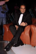 Dharmendra on the sets of India_s got talent in Filmcity, Mumbai on 30th Sept 2011 (47).JPG
