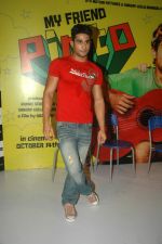 Prateik Babbar at My Friend Pinto promotions in Malad, Mumbai on 30th Sept 2011 (130).JPG