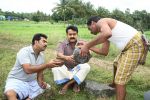 Mohanlal, Biju Menon in Snehaveedu Movie Stills (5).JPG