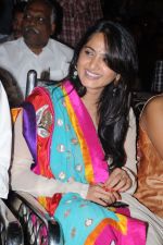 Anushka Shetty attends Mogudu Movie Audio Launch on 11th October 2011 (9).jpg