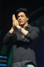 Shahrukh Khan at Ra.One Promotions in Bandra, Mumbai on 14th Oct 2011 (18).JPG