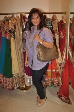 at Neeta Lulla previews her latest collection in KHar, Mumbai on 14th Oct 2011 (15).JPG