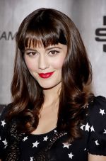 Mary Elizabeth Winstead arrives to Spike TV's 'sCREAM 2011_ in Universal Studios Backlot on 15th October 2011 Mary Elizabeth Winstead arrives to Spike TV_s _SCREAM 2011_ in Universal Studios Backlot on 15th October 2011 (4).jpg