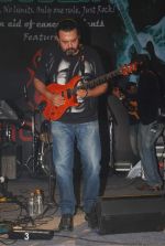 at Agnee concert in Bandra, Mumbai on 15th Oct 2011 (12).JPG