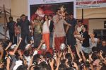Ranbir Kapoor and Nargis Fakri promote Rockstar in MMK College on 19th Oct 2011 (32).JPG