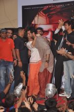 Ranbir Kapoor and Nargis Fakri promote Rockstar in MMK College on 19th Oct 2011 (55).JPG