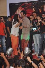 Ranbir Kapoor and Nargis Fakri promote Rockstar in MMK College on 19th Oct 2011 (57).JPG