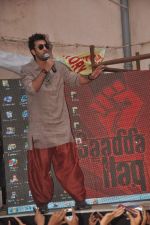 Ranbir Kapoor promote Rockstar in MMK College on 19th Oct 2011 (10).JPG