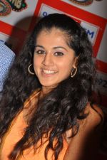 Taapsee Pannu attends Big FM Big Item Bomb Show on 21st October 2011 (8).JPG