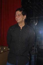 DJ Aqeel at Mercedes Benz hosts fashion event with Zayed Khan and DJ Aqeel in Hype on 23rd Oct 2011 (74).jpg