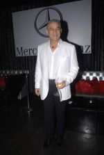 Dalip Tahil at Mercedes Benz hosts fashion event with Zayed Khan and DJ Aqeel in Hype on 23rd Oct 2011 (59).jpg