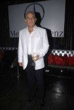 Dalip Tahil at Mercedes Benz hosts fashion event with Zayed Khan and DJ Aqeel in Hype on 23rd Oct 2011 (63).jpg