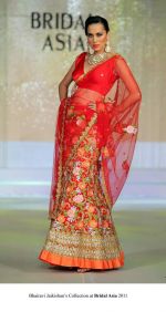 Model walk the ramp for bhairavi jaikishan Show at Bridal Asia 2011 on 27th Sept 2011 (7).jpg