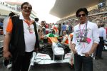 Shahrukh Khan at F1 India in Mumbai on 30th Oct 2011 (25).jpg