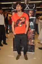 Sonu Nigam at Deswa music launch in Malad on 30th Oct 2011 (40).JPG
