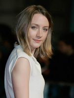 Saoirse Ronan attends _In Time_ UK Premiere in Curzon Mayfair on October 31, 2011 (1).jpg