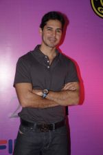 Dino Morea jugdes Gold_s Gym_s Fit & Fab 2011 in Sun N Sand on 8th Nov 2011 (9).JPG