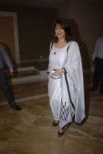 at DY Patil Awards press meet in Worli, Mumbai on 8th Nov 2011 (69).JPG