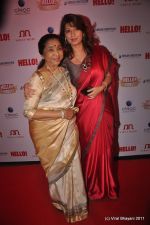 Asha Bhosle at Hello Hall of Fame Awards in Trident, Mumbai on 9th Nov 2011 (171).JPG