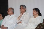 Gulzar at Javed Siddiqios Roshandan book launch in SP Jain on 20th Nov 2011 (48).JPG