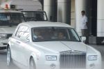 Aishwarya Bachchan, Abhishek Bachchan, Brinda Rai, Amitabh Bachchan leaves for home with her baby in  Jalsa, Pratiksha, Mumbai on 21st Nov 2011 (4).JPG
